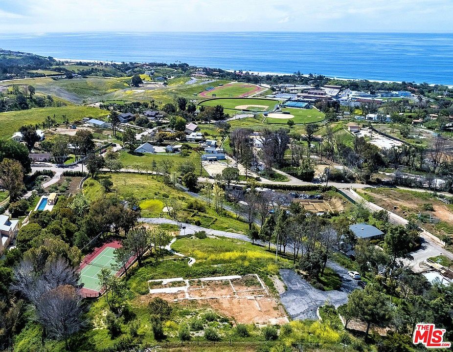 29829 Harvester Rd, Malibu, CA 90265 | Zillow