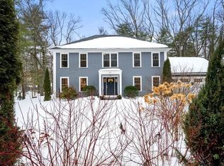 367 Powder Mill Rd, Concord, MA 01742