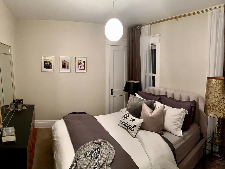 1769 Hertel Ave #1 — Photo 9