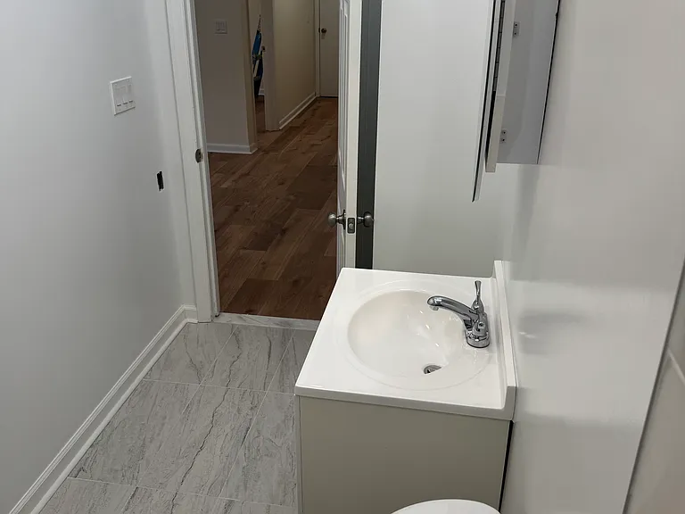 24 High St #2-R — Photo 10