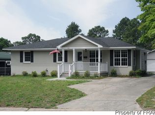1842 Wayne Ln, Fayetteville, NC 28304
