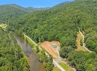 2796 Todd Railroad Grade Rd, Todd, NC 28684