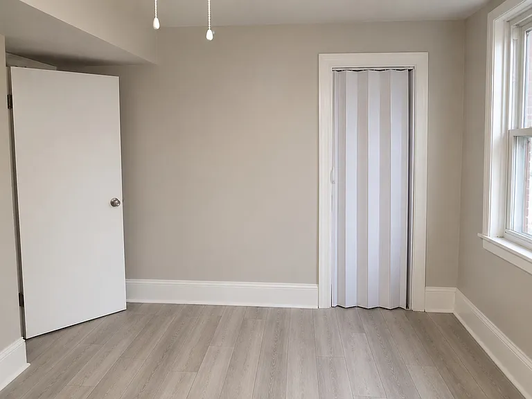 9611 S Avenue L #1 — Photo 7