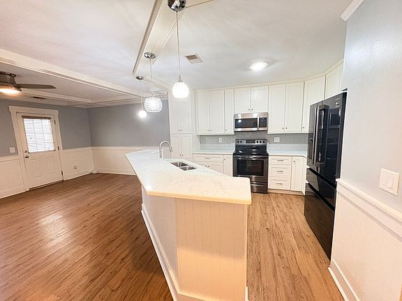 5th image of 213 Station Mill Blvd