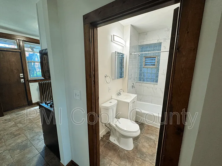 3020 W Walnut St #1 — Photo 5