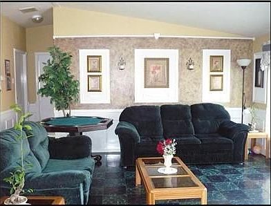 2nd image of 117 Lancelot Ct