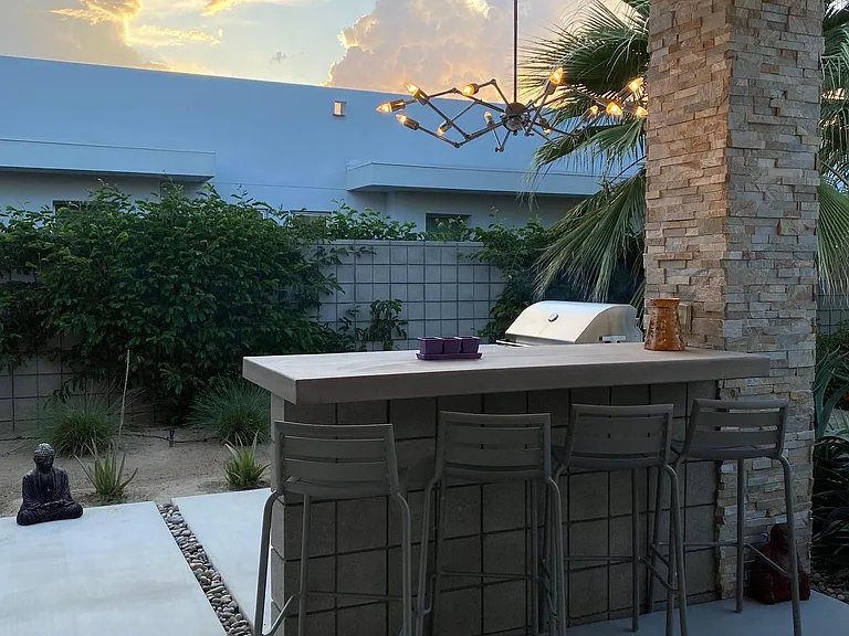 BBQ and outdoor bar