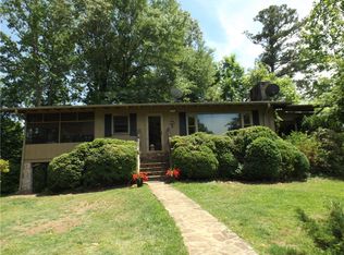 5018 Dacusville Hwy, Marietta, SC 29661