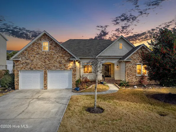 214 Fifth Avenue N, Kure Beach, NC 28449