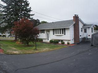 110 Old Marsh Hill Rd, Dracut, MA 01826