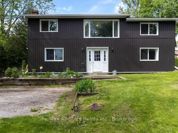 9 Riverside Dr, Kawartha Lakes, ON K9V 0H6