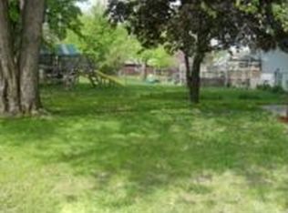 1213 Roland Dr, Normal, IL 61761