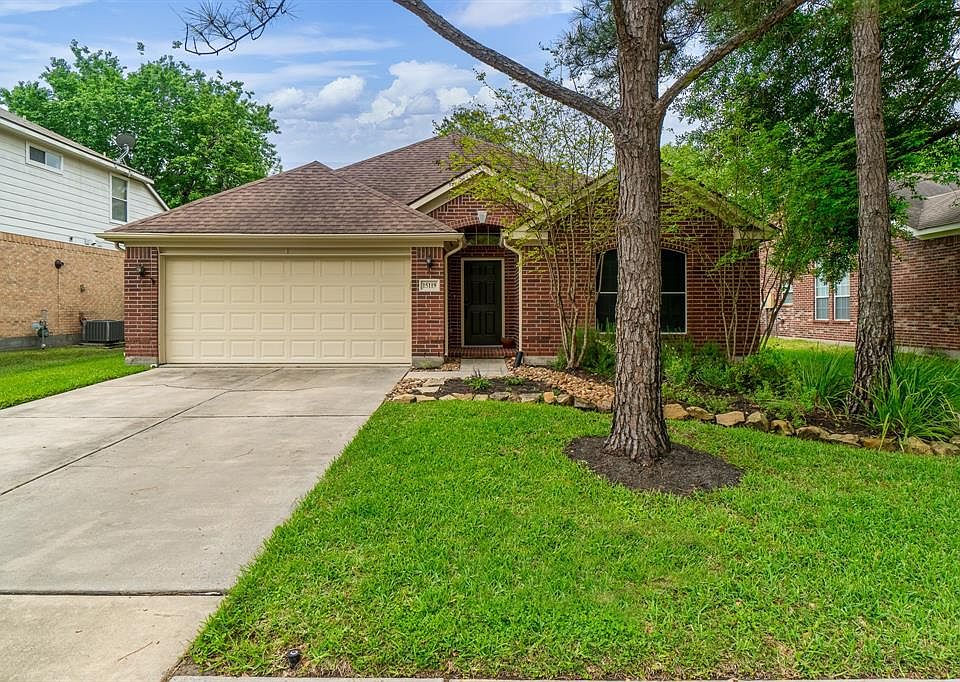 1st image of 15119 Red Cedar Cove Ln
