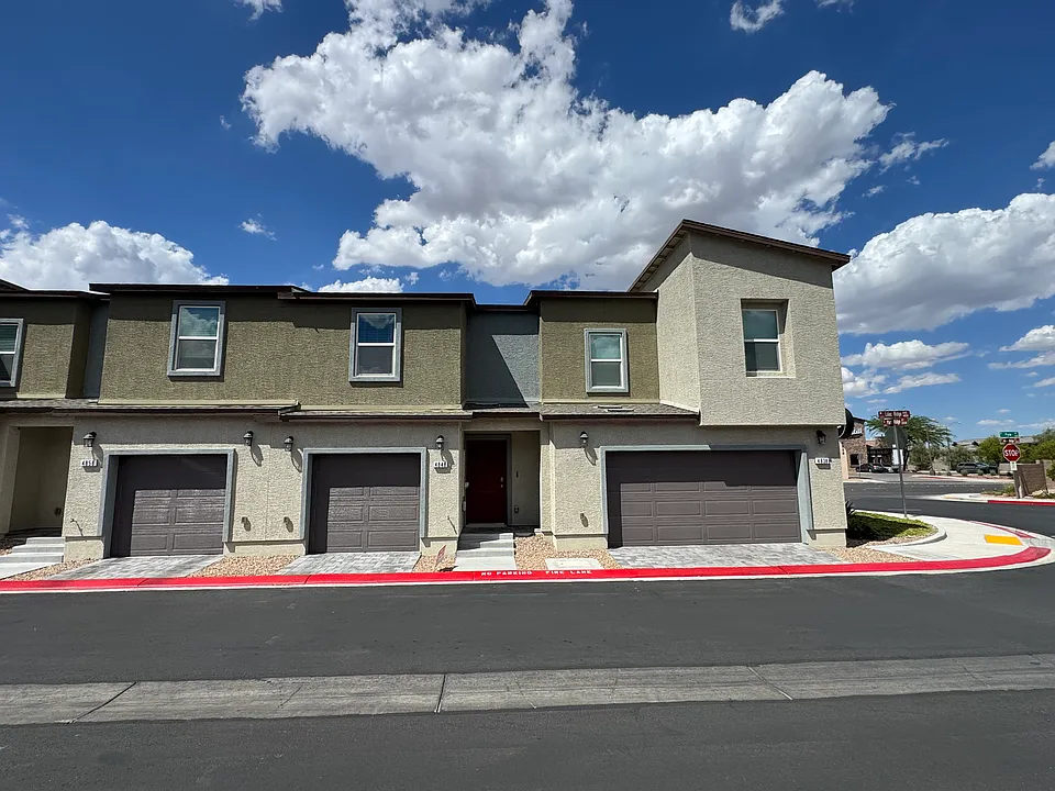 4848 Lilac Ridge Ave
