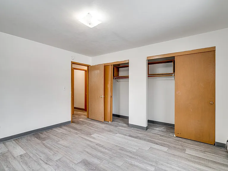 McCarron's View Apartments — Photo 43