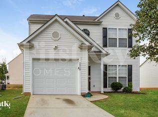 2518 Fairstone Ave, Charlotte, NC 28269