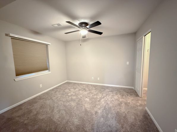 194 Park Place Ln #1F