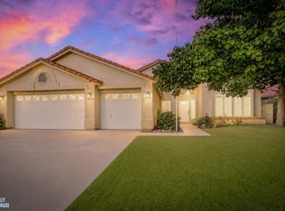 3504 Sweetbriar Way, Bakersfield, CA 93311