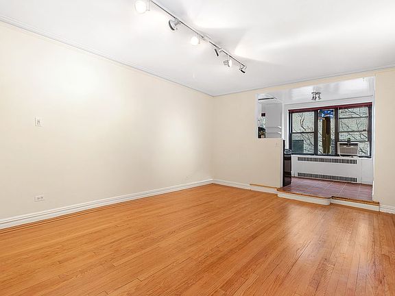 5th image of 350 E 77th St APT 6J