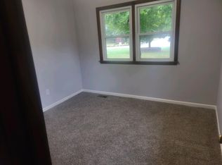 156 Hayes Leonard Rd, Valparaiso, IN 46385