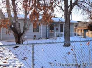 1128 Ahrens Ave, Cheyenne, WY 82007