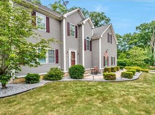 126 Podunk Rd, Sturbridge, MA 01566