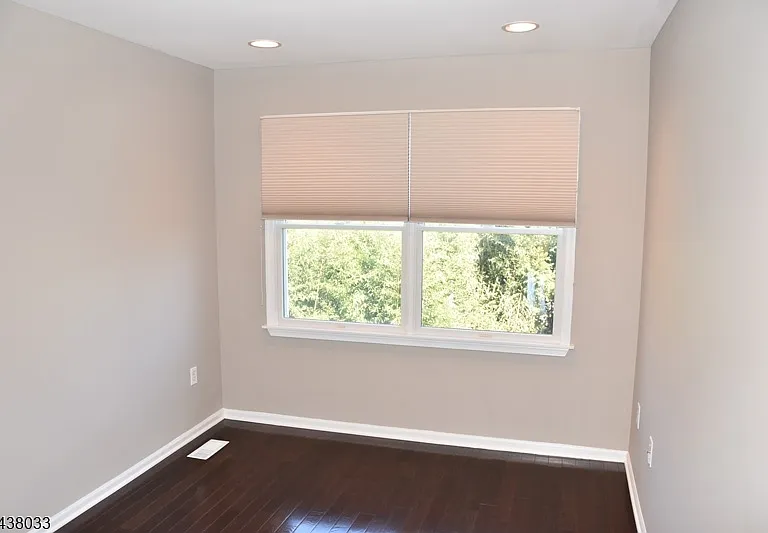 125 Springhill Dr — Photo 19