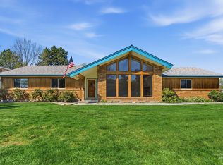 9917 W Whirlaway Dr, Boise, ID 83704