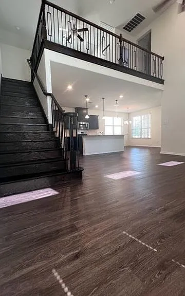 2405 Larimar Dr — Photo 17