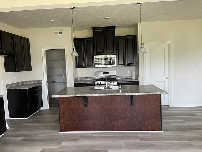 1164 Trovillo Dr — Photo 29