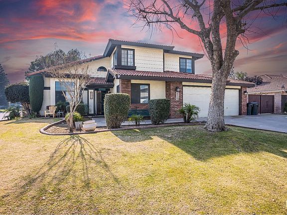 4th image of 7001 Aztec Way