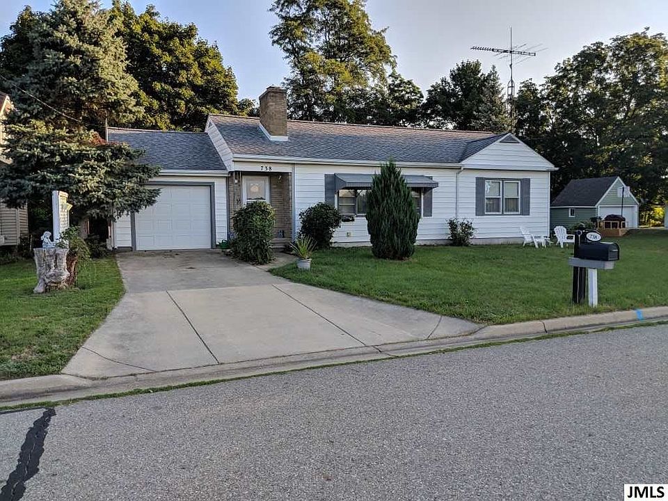 738 Jasper St, Jackson, MI 49203 | Zillow