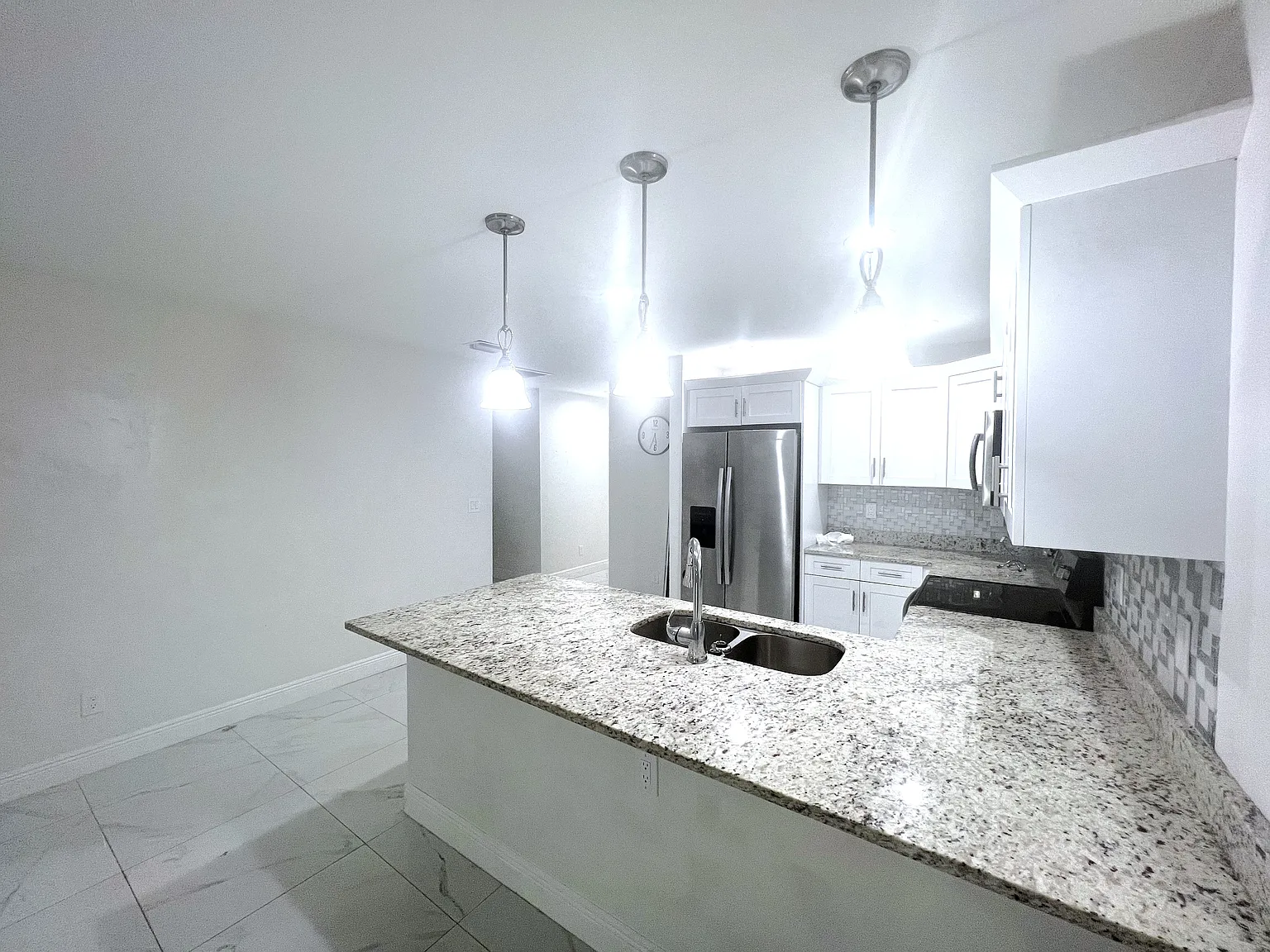 3 bed, 1250 sqft, $1,795 — Photo 4