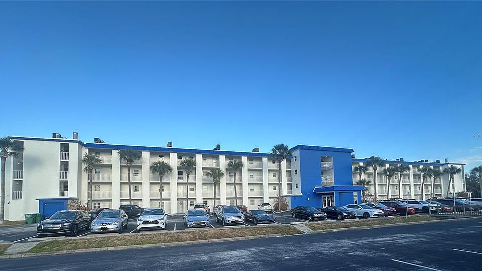1st image of 3131 S Ridgewood Ave #1080
