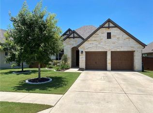 2113 Sandbur Ln, Leander, TX 78641