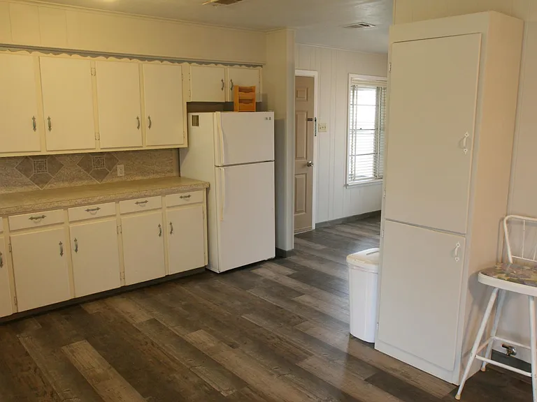 503 Hilliard Dr — Photo 23