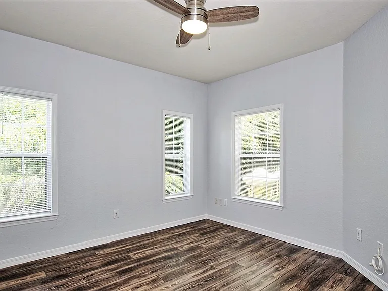 3615 Conroy Rd #612 — Photo 6