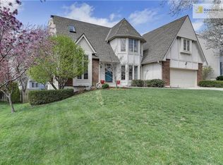 11610 Riley St, Overland Park, KS 66210