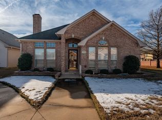 4220 Primrose Ln, Paris, TX 75462