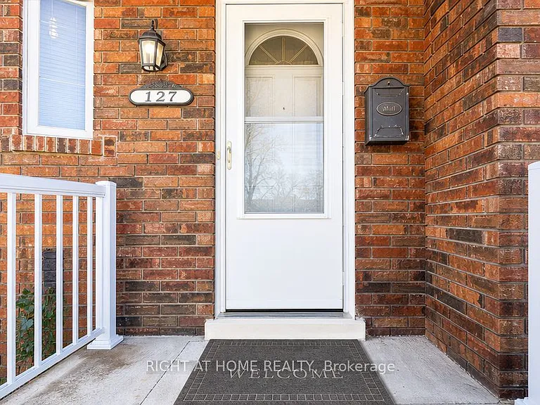 1788 Keele St — Photo 3
