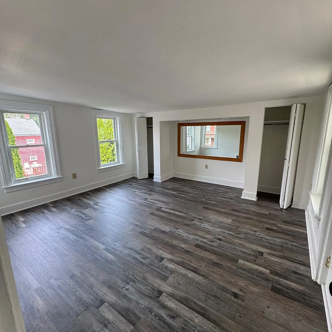 3 bed, 1.0 bath, 1242 sqft, $1,650 — Photo 4