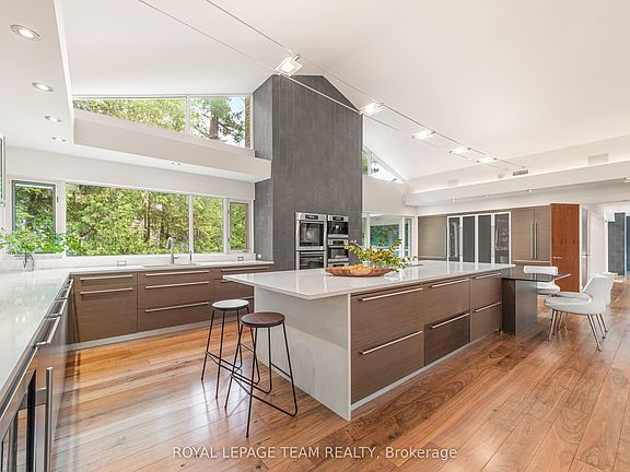 4th image of 55 Willingdon Rd