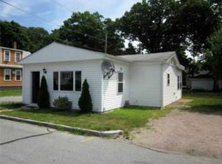 65 Ash St, Lincoln, RI 02865