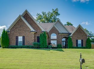 591 Bending Oak S, Hernando, MS 38632