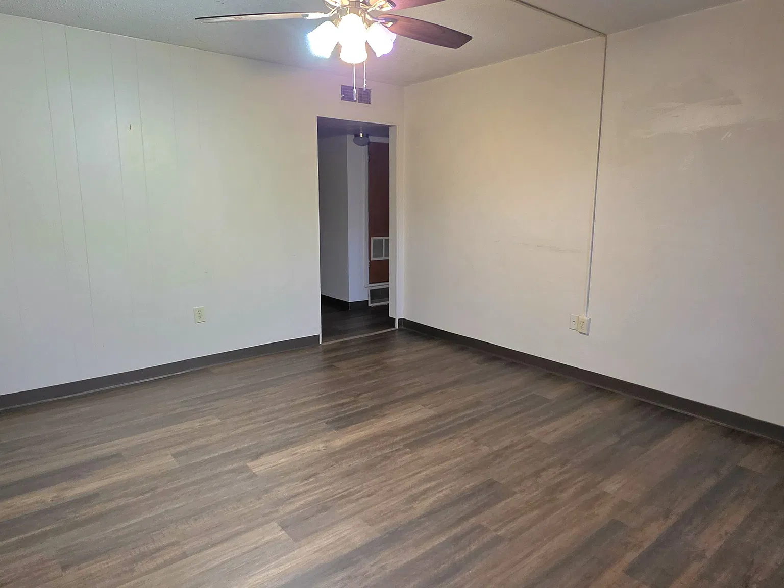 502 Prospect Ave — Photo 3