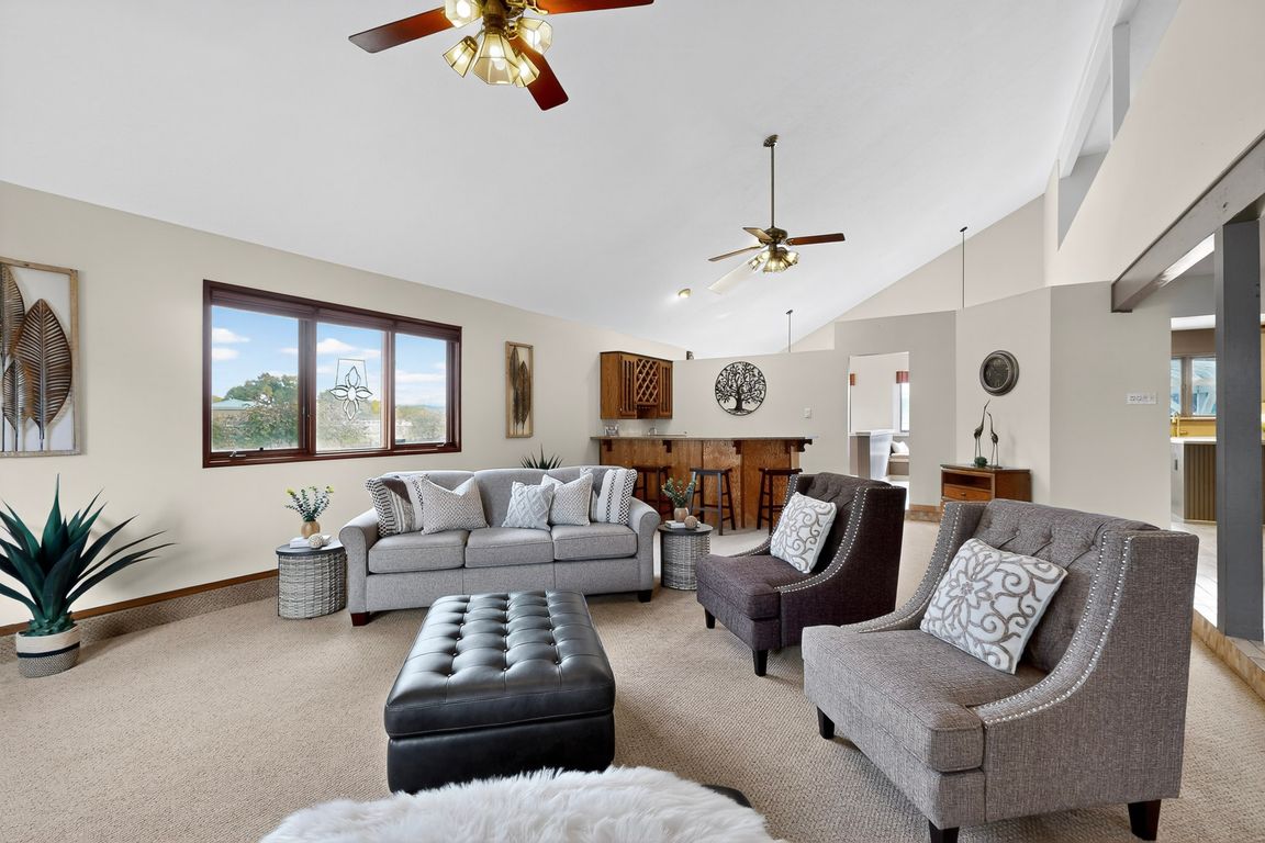 next background image