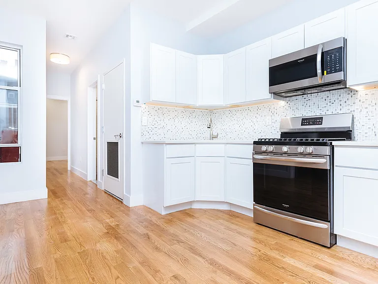 128 India St #2 — Photo 1