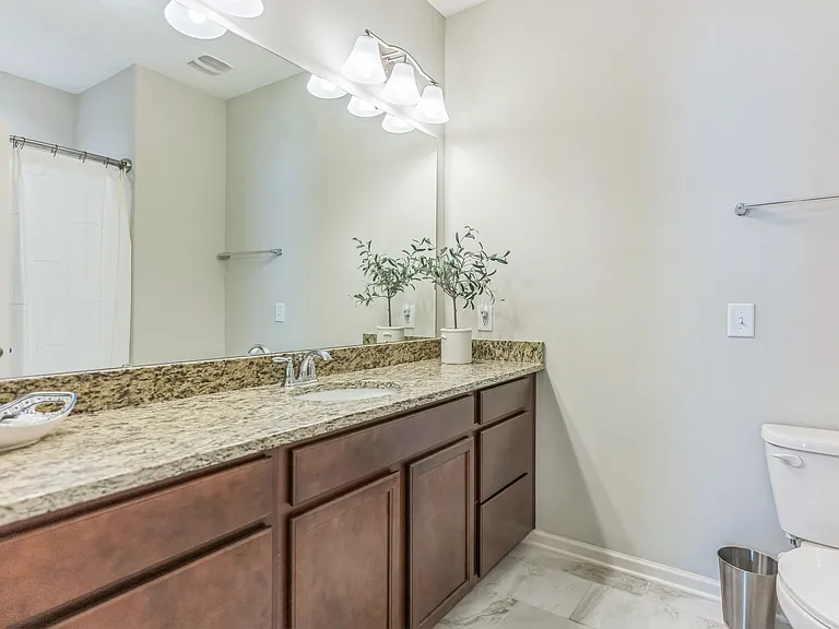 1243 Assembly St — Photo 9
