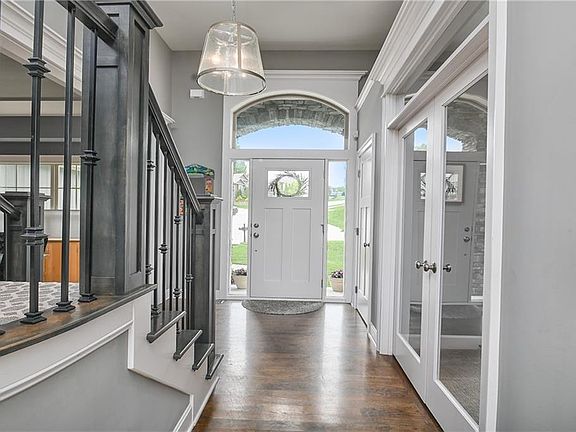 4th image of 14035 Trailcreek Ct