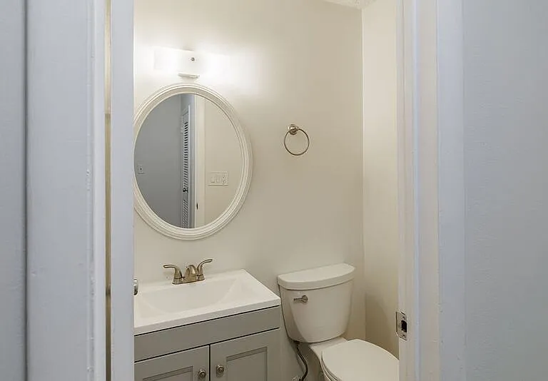 134 Fernbanks Ct — Photo 5